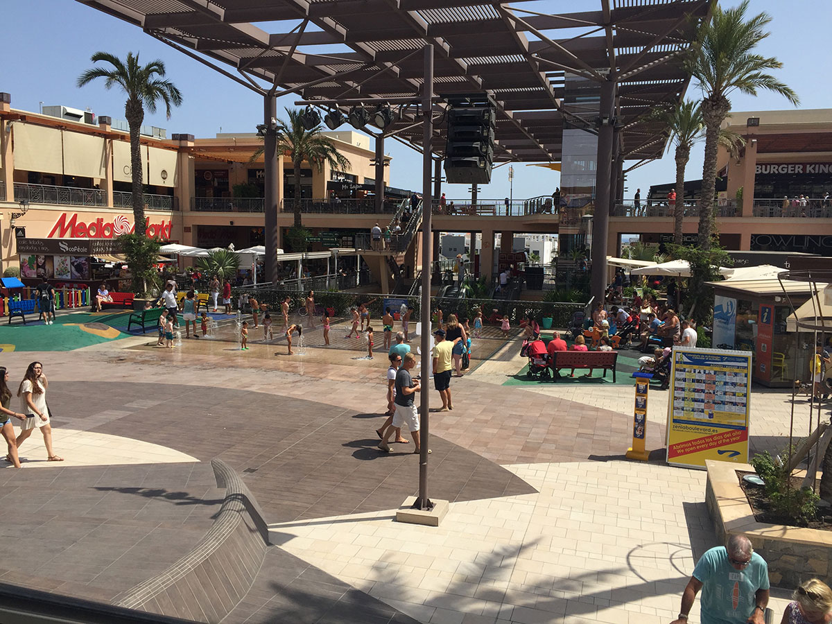 Zenia Boulevard